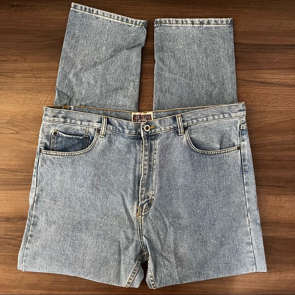 Nevada Vintage Light Wash Straight Leg Jeans - Picture 4 of 9